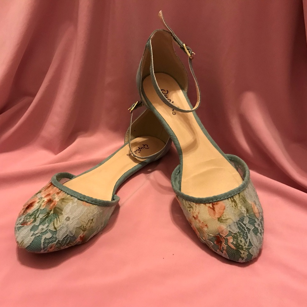 Lace Flats